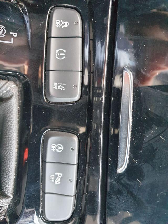 OPEL Grandland X usata, con Touch screen