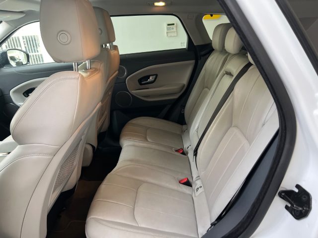LAND ROVER Range Rover Evoque usata, con Sedile posteriore sdoppiato