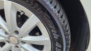 MERCEDES-BENZ A 160 usata, con Chiusura centralizzata