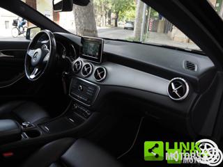 MERCEDES-BENZ GLA 200 usata 22