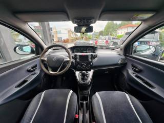 LANCIA Ypsilon usata, con Controllo automatico clima