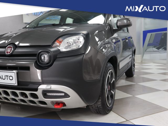 FIAT Panda Cross usata, con Cerchi in lega
