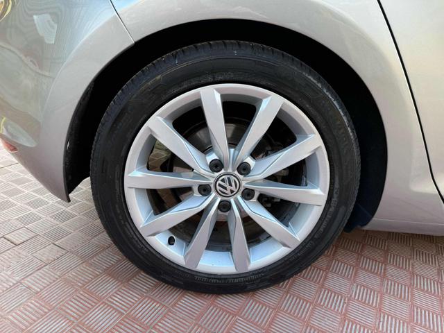 VOLKSWAGEN Golf usata, con ESP