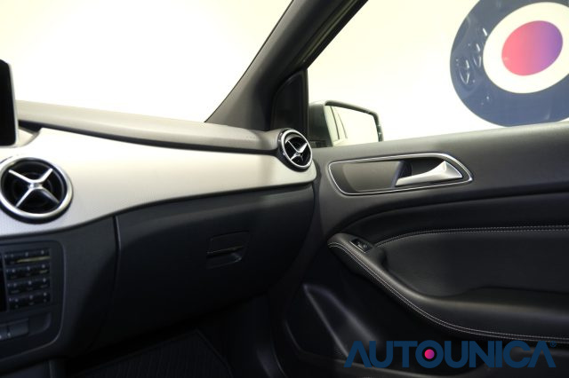 MERCEDES-BENZ B 180 usata, con Start/Stop Automatico