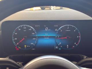 MERCEDES-BENZ GLA 200 usata, con Fari LED