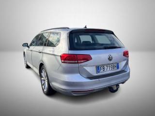 VOLKSWAGEN Passat usata, con Airbag laterali