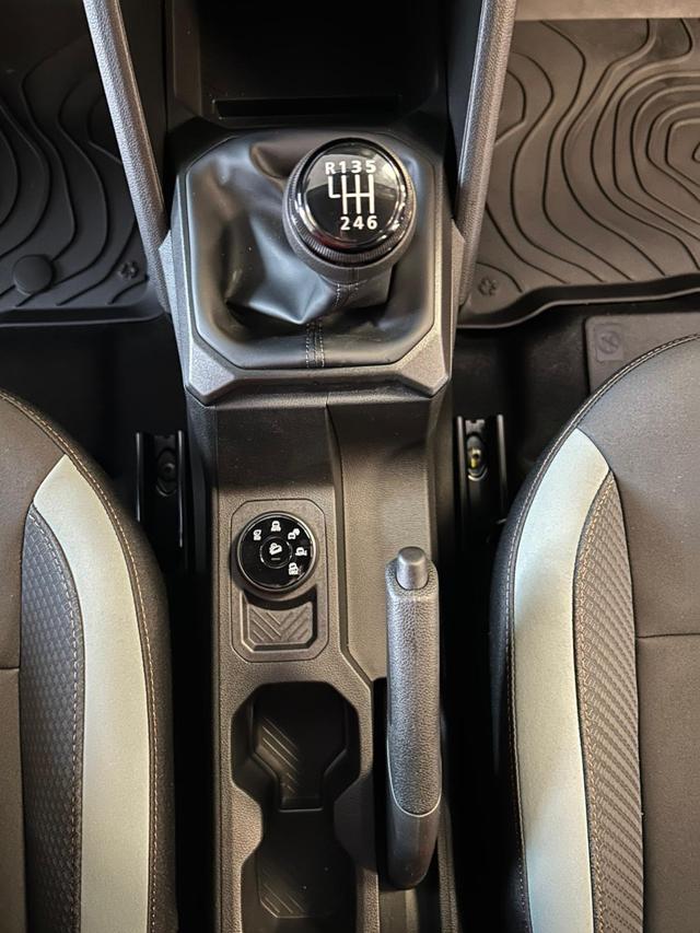 DACIA Duster usata, con Controllo automatico clima