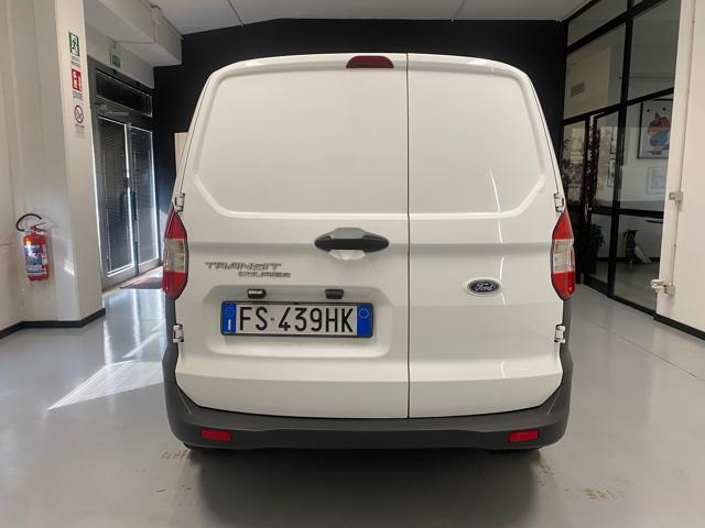 FORD Transit Courier usata, con Autoradio