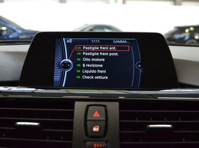 BMW 320 usata, con Controllo automatico clima