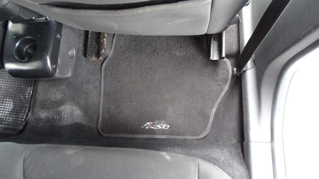 FORD Fiesta usata 82