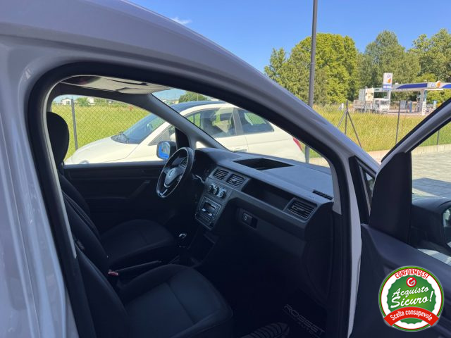 VOLKSWAGEN Caddy usata, con USB