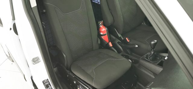 FORD Transit Courier usata 25