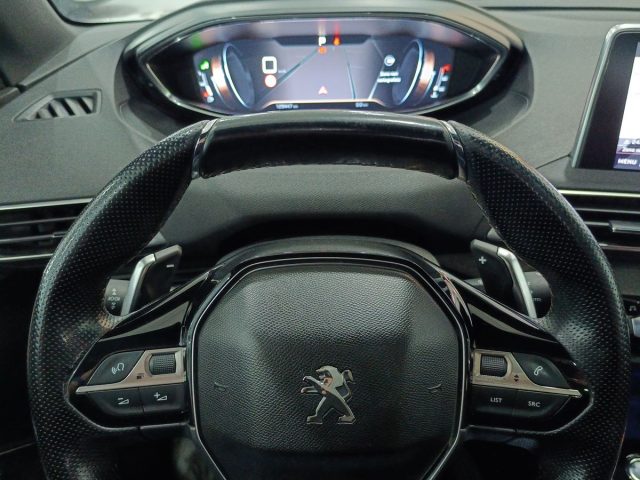 PEUGEOT 3008 usata, con Sedile posteriore sdoppiato