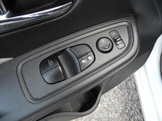 NISSAN Micra usata 35