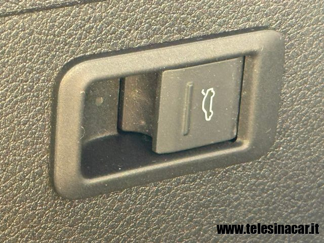 AUDI Q3 usata, con Specchietti laterali elettrici