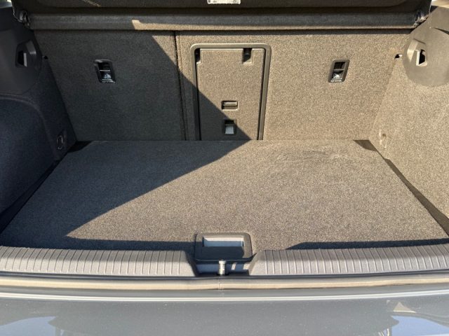 VOLKSWAGEN Golf usata, con Immobilizzatore elettronico