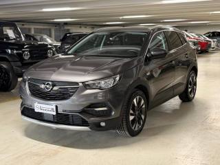 OPEL Grandland usata, con Airbag laterali