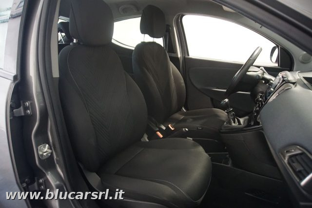 LANCIA Ypsilon usata, con Servosterzo