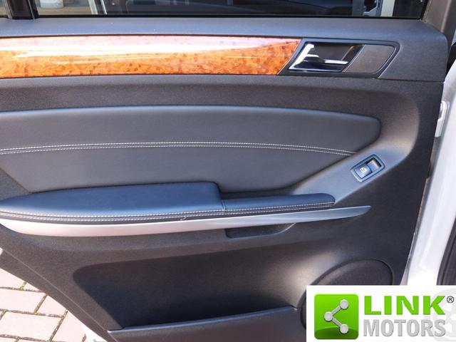 MERCEDES-BENZ GL 350 usata, con Autoradio digitale