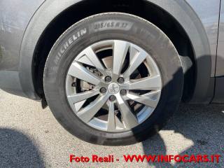 PEUGEOT 3008 usata, con Leve al volante
