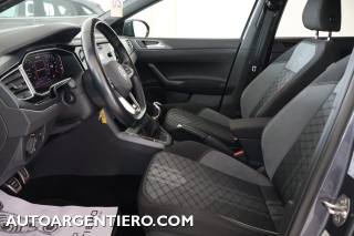 VOLKSWAGEN Taigo usata, con Autoradio