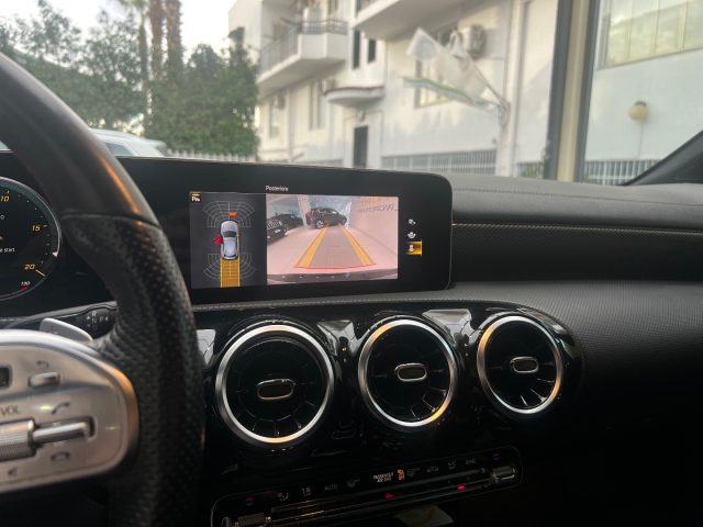 MERCEDES-BENZ A 180 usata, con Sensori di parcheggio anteriori