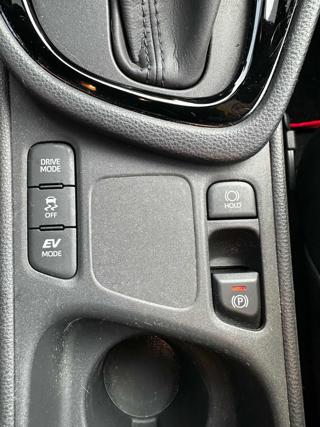 TOYOTA Yaris usata, con USB