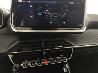 PEUGEOT 2008 usata, con Bluetooth
