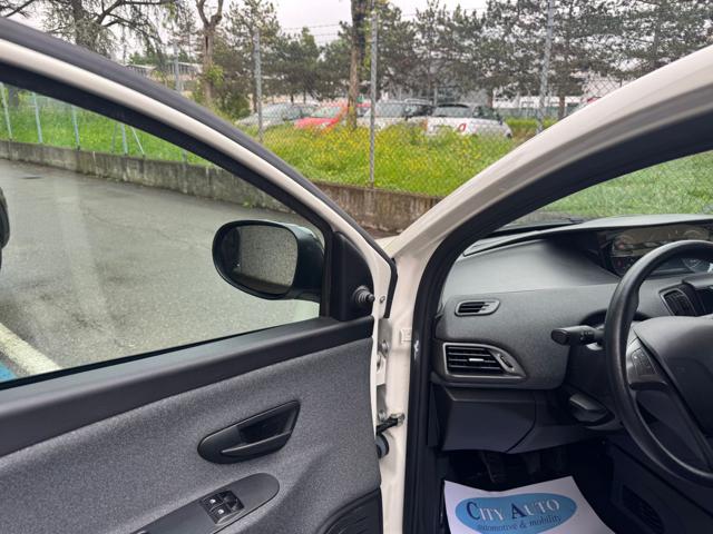 LANCIA Ypsilon usata, con Climatizzatore