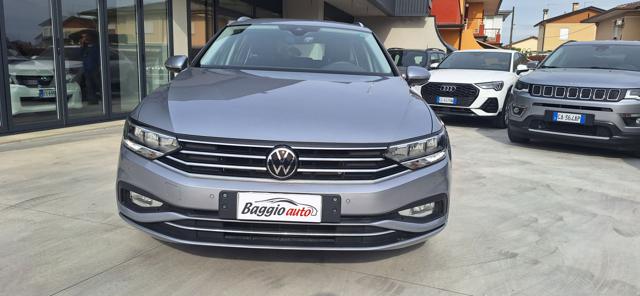 VOLKSWAGEN Passat Variant usata, con Servosterzo