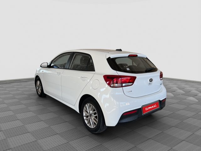 KIA Rio usata 2