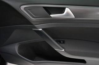 VOLKSWAGEN Golf usata, con Monitoraggio pressione pneumatici