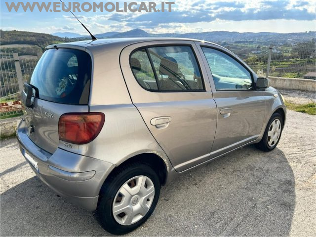 TOYOTA Yaris usata, con Airbag laterali