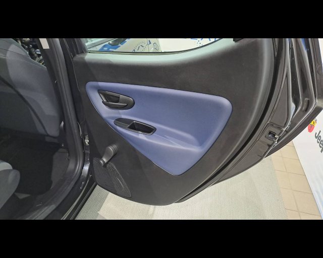 LANCIA Ypsilon usata, con Isofix