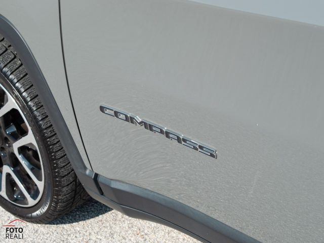 JEEP Compass usata, con Bluetooth