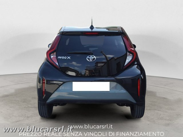 TOYOTA Aygo X usata 3