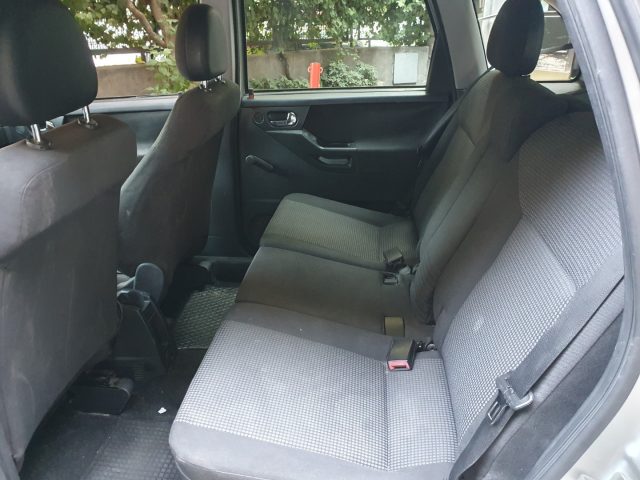 OPEL Meriva usata, con Autoradio
