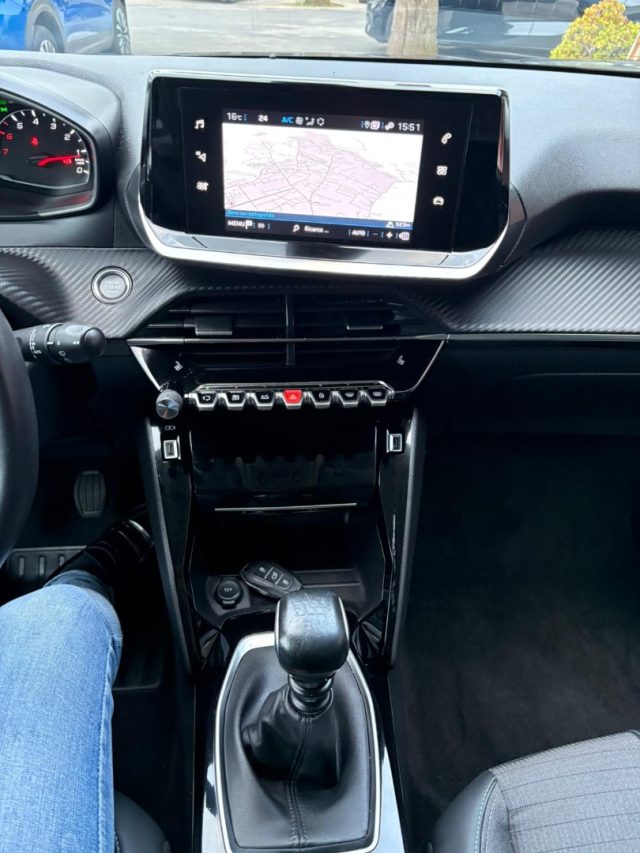 PEUGEOT 2008 usata, con Cruise Control