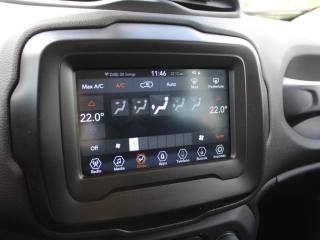 JEEP Renegade usata, con Isofix