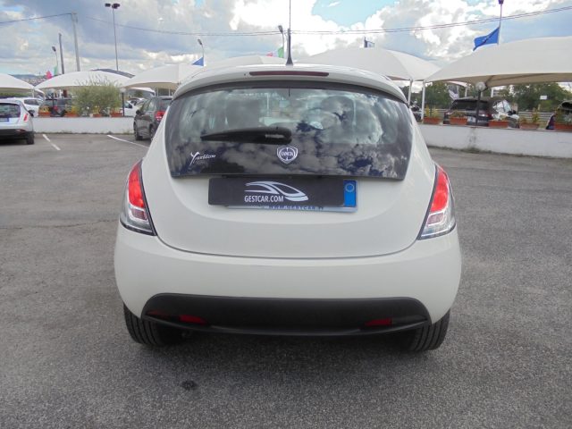 LANCIA Ypsilon usata, con Specchietti laterali elettrici