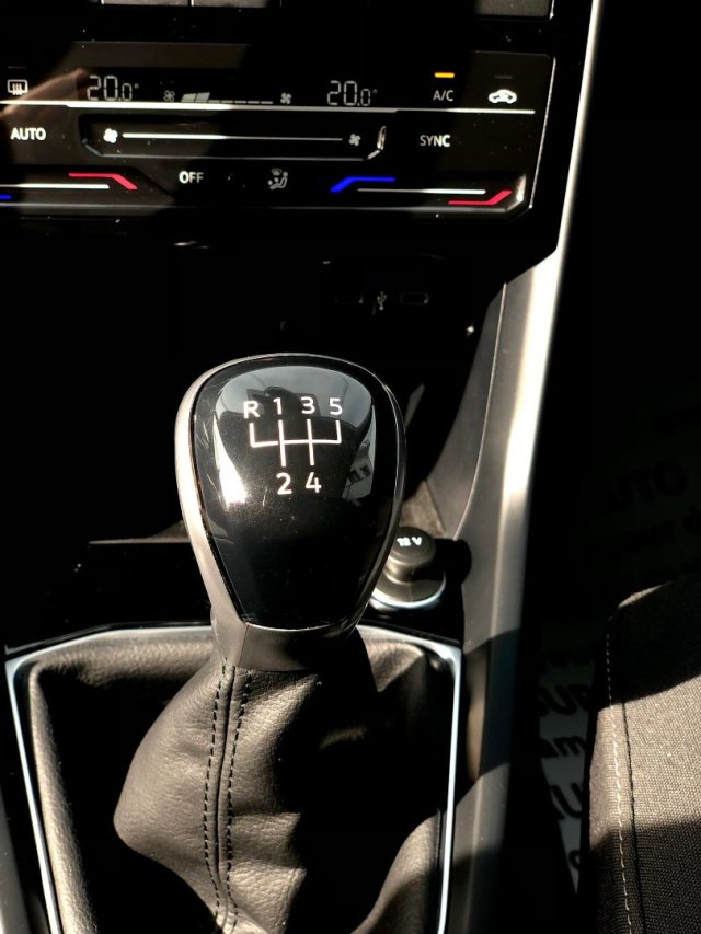 VOLKSWAGEN T-Cross usata, con Specchietti laterali elettrici