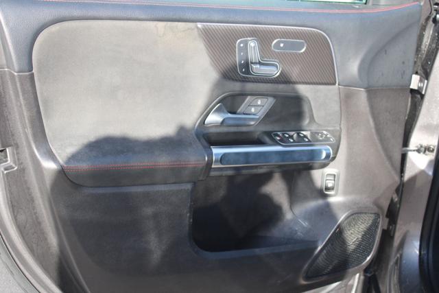 MERCEDES-BENZ GLB 200 usata, con Autoradio