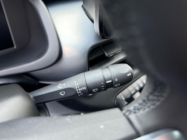 JEEP Avenger usata, con Controllo automatico clima