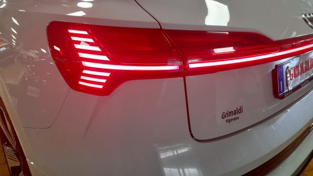 AUDI e-tron usata, con Interni in pelle