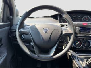 LANCIA Ypsilon usata 12