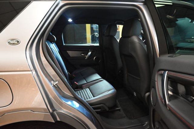 LAND ROVER Discovery Sport usata 32
