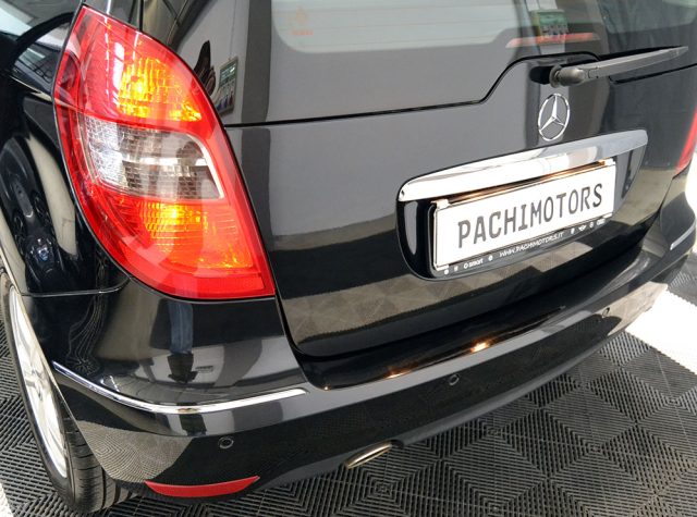 MERCEDES-BENZ A 160 usata, con Park Distance Control