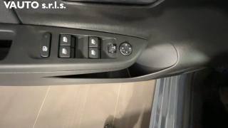 OPEL Corsa usata, con Servosterzo