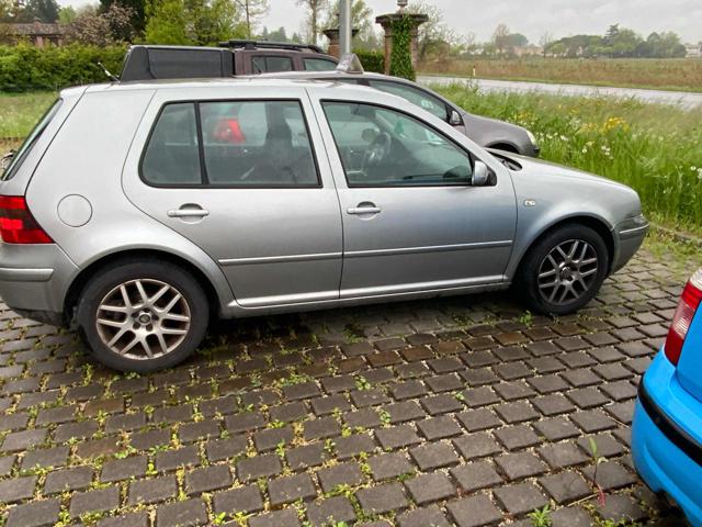 VOLKSWAGEN Golf usata, con Airbag Passeggero