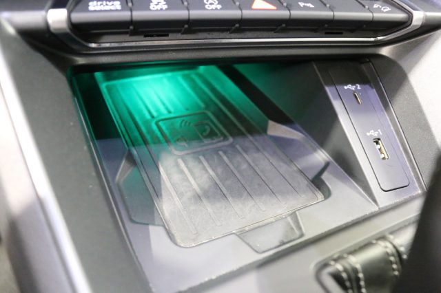 AUDI Q3 usata, con Airbag testa